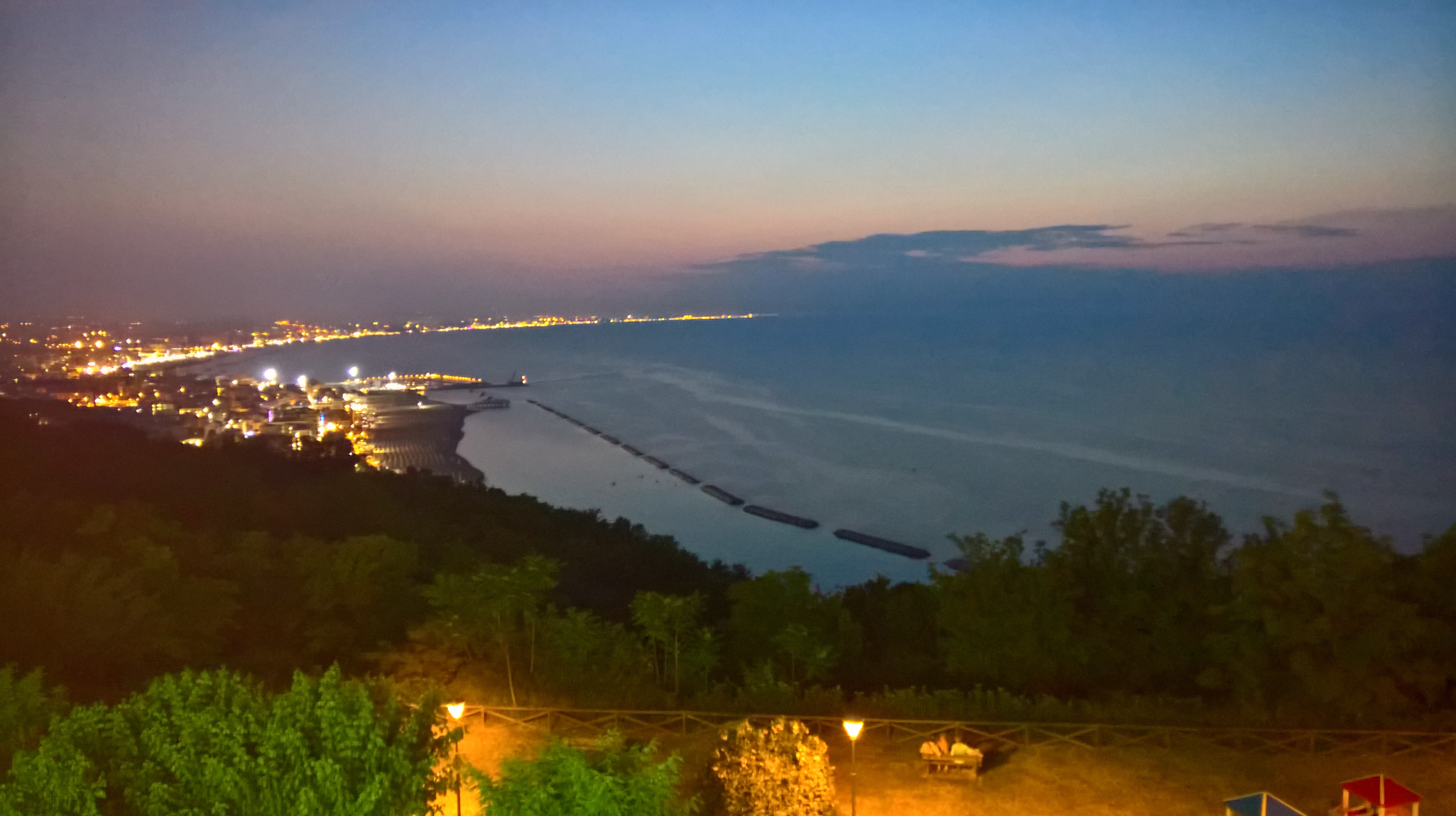 WP 20170615 21 45 13 Rich